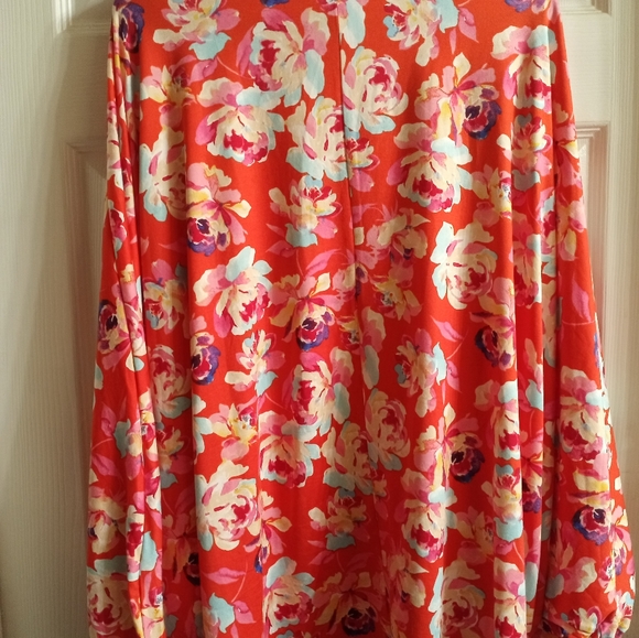 Pioneer woman Cardigan size Large/XL - Picture 2 of 4